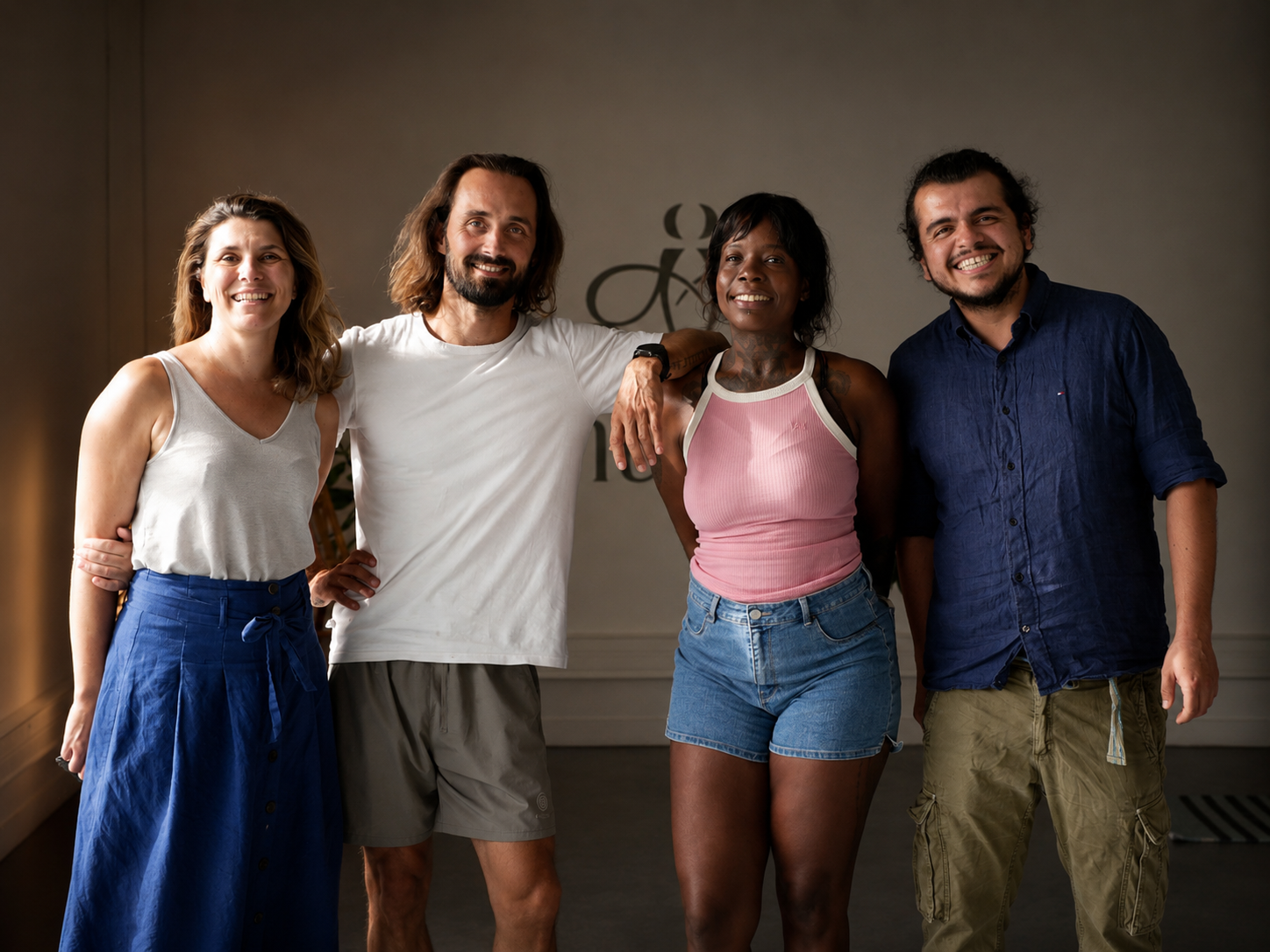 Posture de Yoga avec Mudita Yoga Tours